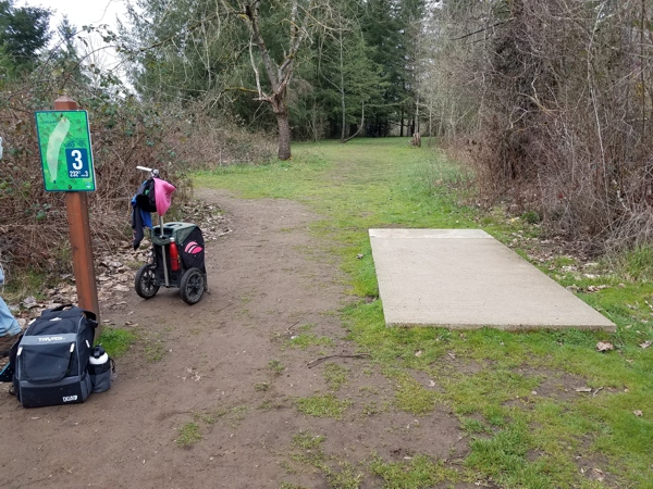 Disc Golfing with "Malum" - Tonn's Travels